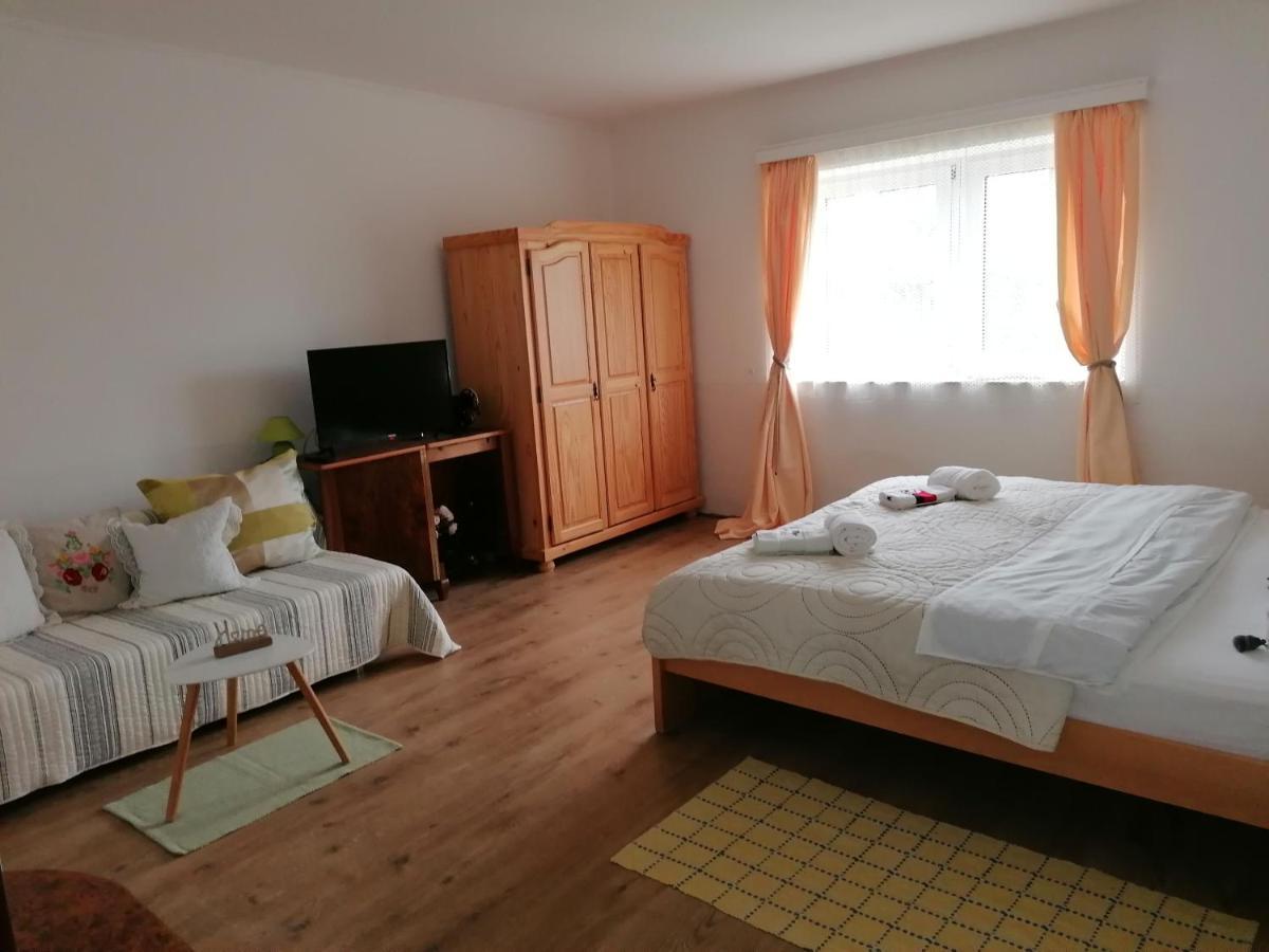 Marianna Apartman Gyenesdias Luaran gambar