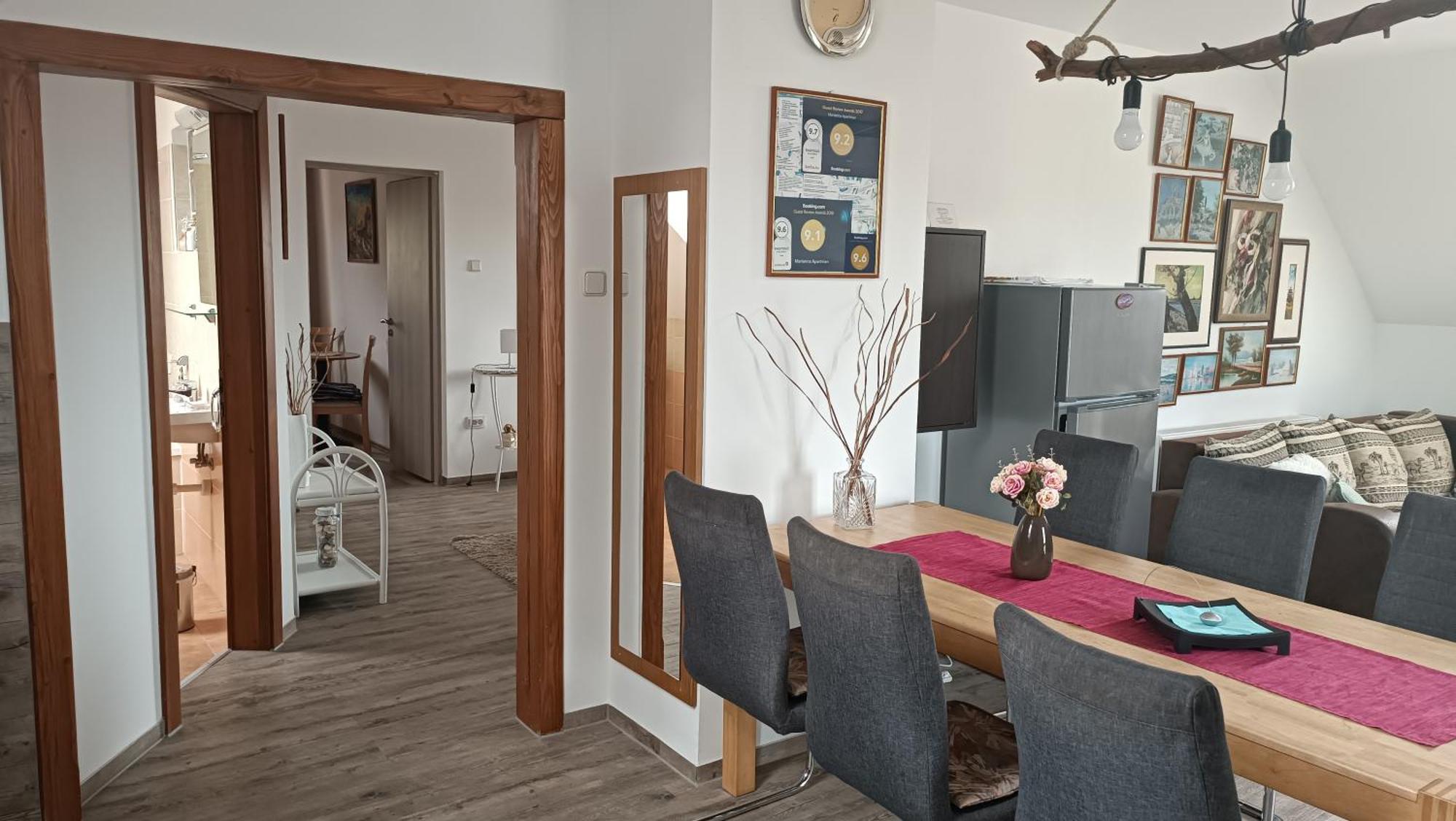Marianna Apartman Gyenesdias Luaran gambar
