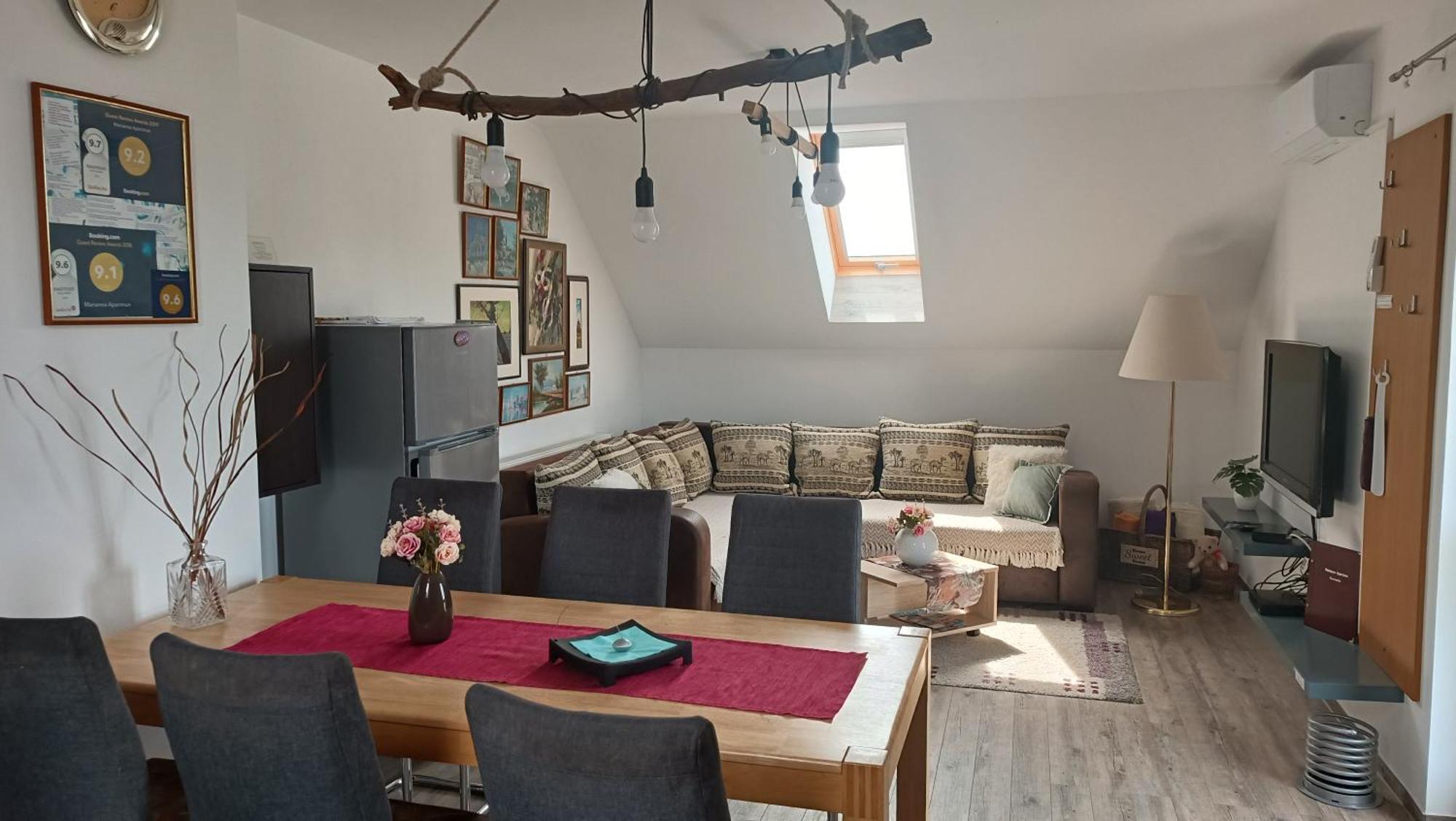 Marianna Apartman Gyenesdias Luaran gambar