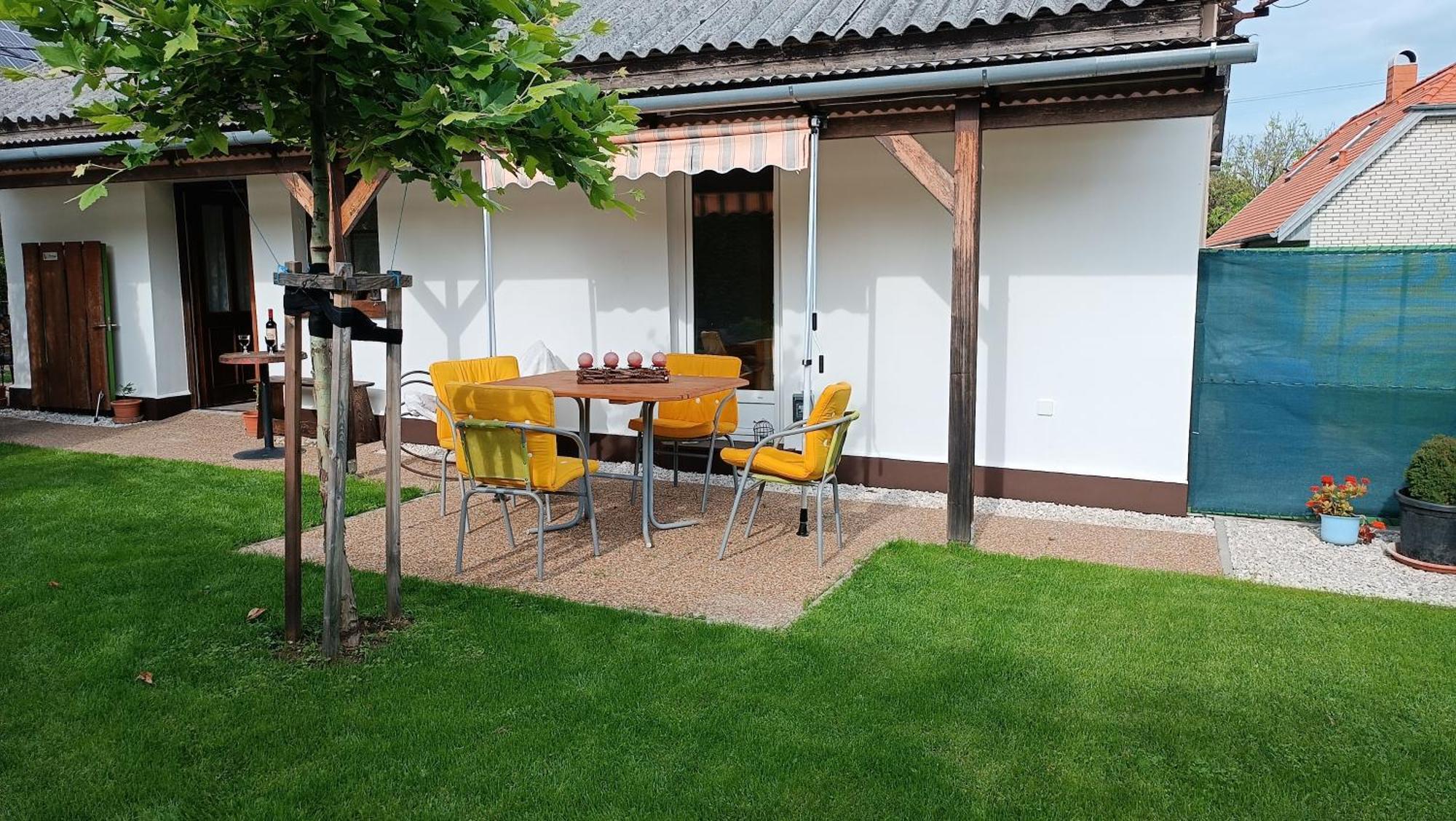 Marianna Apartman Gyenesdias Luaran gambar